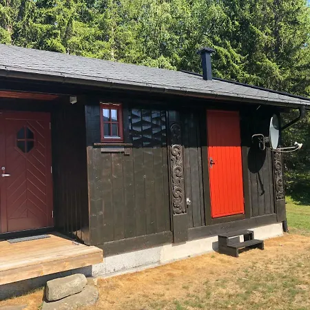 Holiday home Sjoaasen