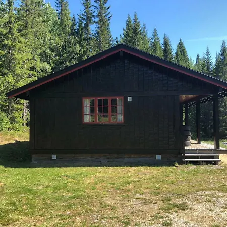 Sjoaasen Holiday home *